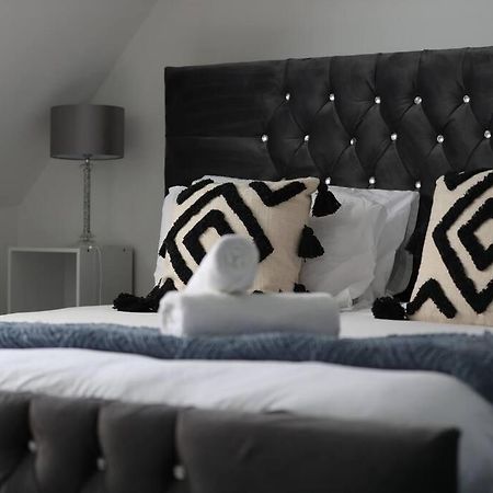 Two-Bedroom Apartment With Scenic Balcony View Shipley  Exterior foto